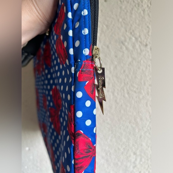 Betseyville Betsey Johnson Tablet case bag - Picture 2 of 8